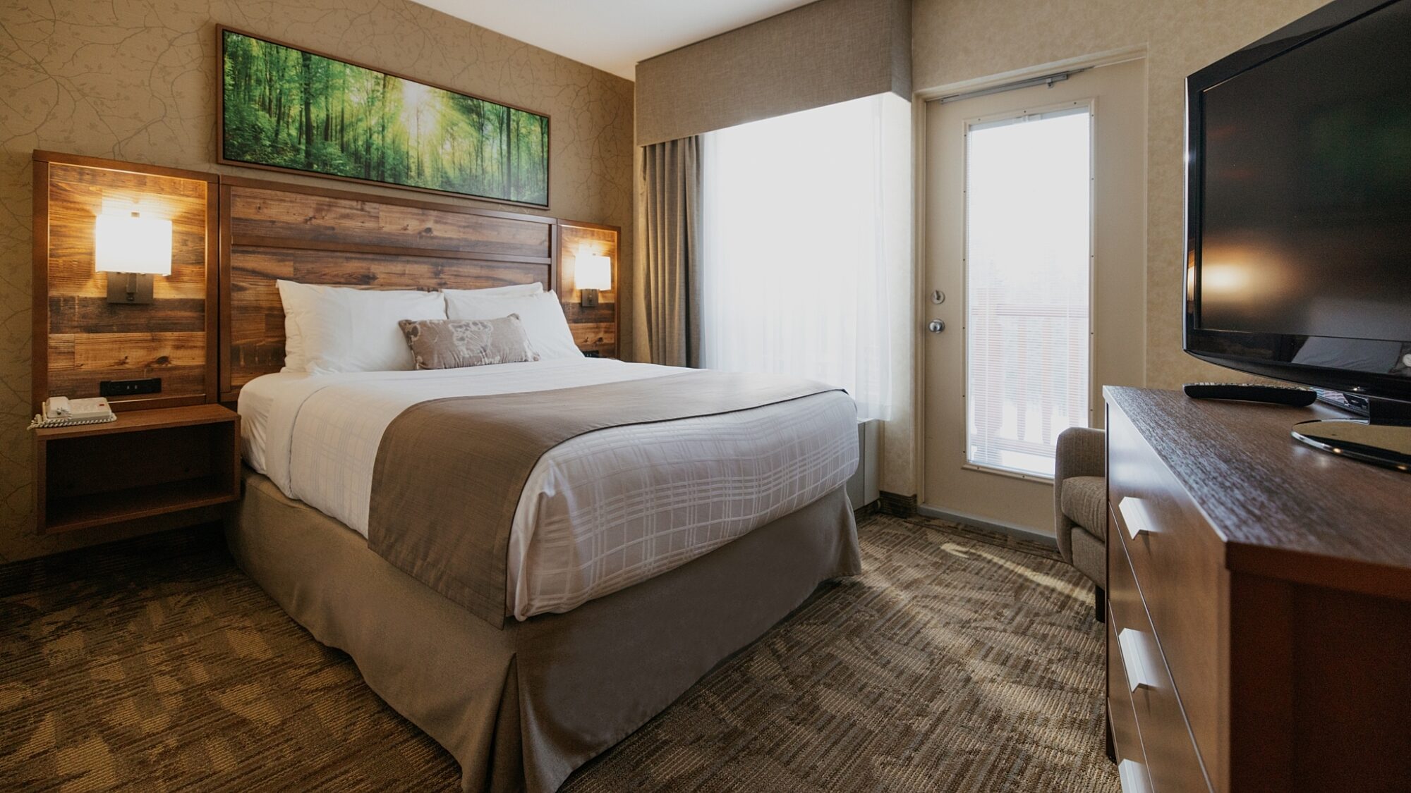 Hotel room at Best Western Plus Valemount Inn and Suites in Valemount BC
