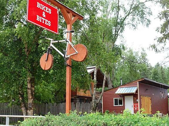 Bikes & Bites shop offering bike rentals and outdoor gear in Valemount